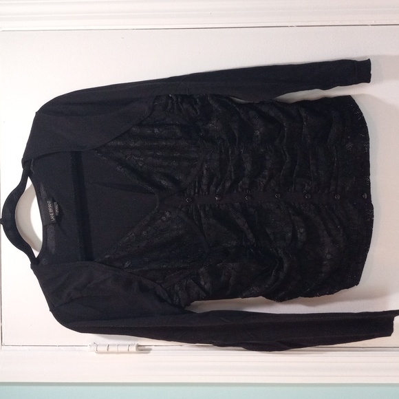 Black lace front sweater - Picture 2 of 6